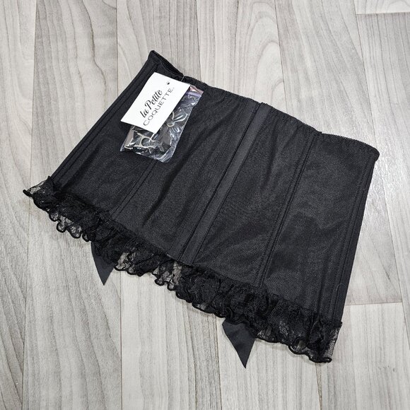 Coquette Black Nude Retro Garter Belt, Lace and Satin with Bows - Picture 6 of 11